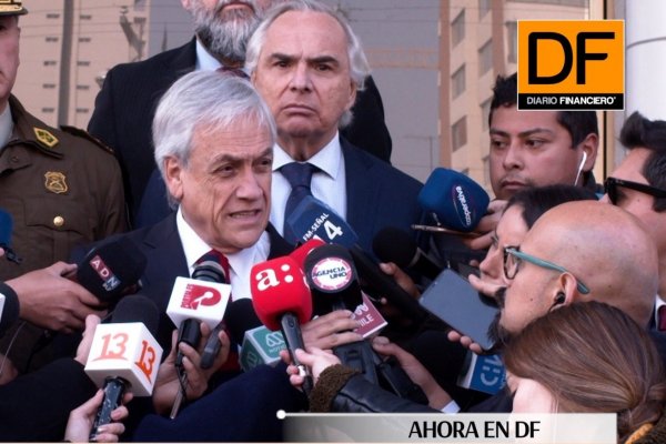<p>Ahora en DF: Piñera califica de "acto terrorista" explosión en comisaría de Huechuraba</p>