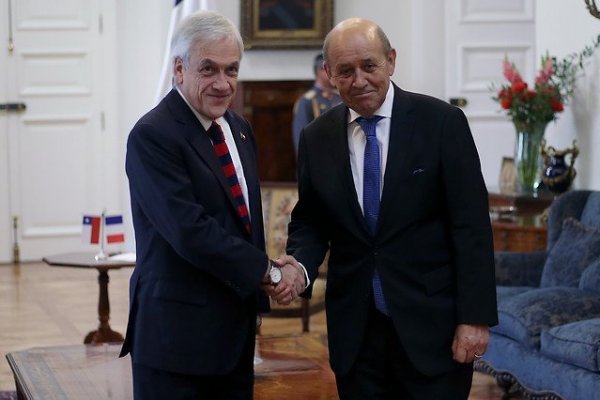 Francia planea profundizar relación comercial con Chile, que ya supera los 2.000 millones de euros