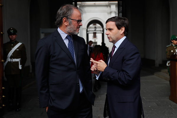 <p>Ayer se reunión el comité ejecutivo de la CPC, liderado por Alfonso Swett. / Foto: Agencia Uno </p>