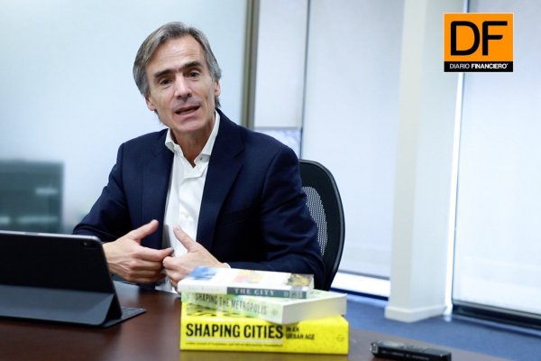 <p>Ahora en DF: Las nuevas metas de Valente</p>