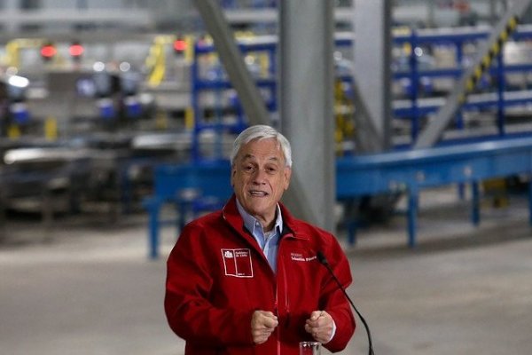 Piñera afirma que "economía se recuperará" en segundo semestre y evita dar cifras de crecimiento