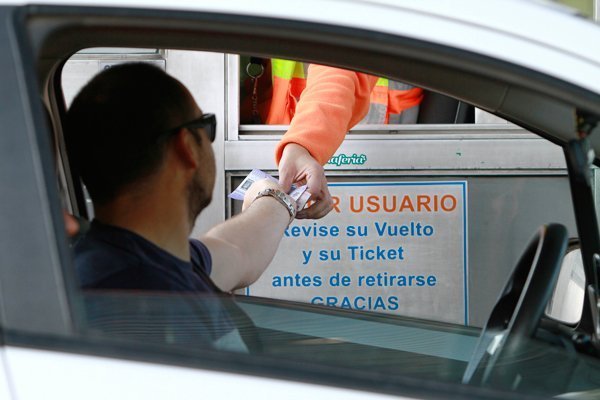 Llaman a crear agencia que reúna oferta formativa y demanda laboral por cambio tecnológico