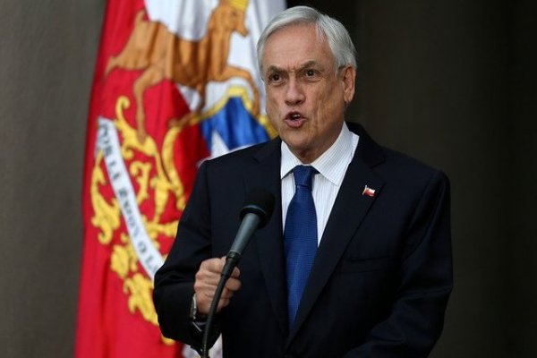 Presidente defiende proyecto oficialista que reduce gradualmente jornada laboral: "Creará 350 mil empleos"