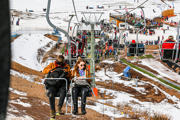 El duro invierno de los centros de ski