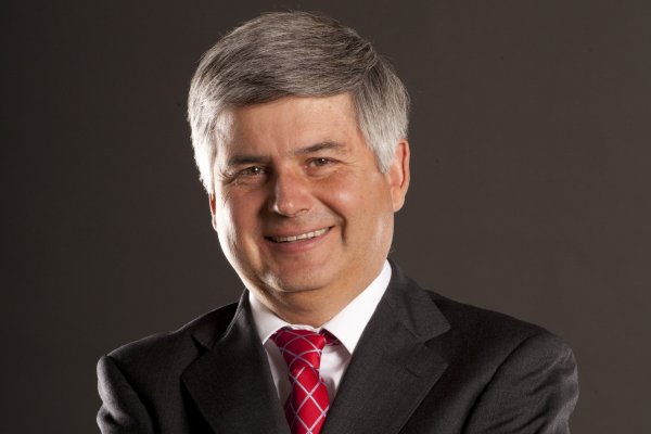 <p>Próximo timonel de Codelco se muestra optimista frente a precios del cobre y mercado a largo plazo pese a volatilidad</p>