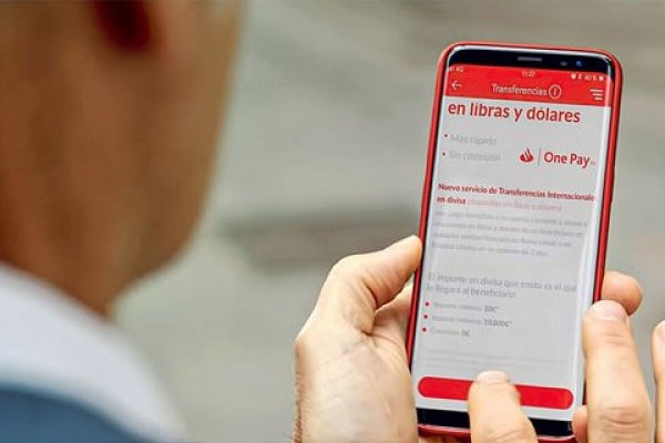 Santander y su carta bajo la manga para destronar a MACH de Bci