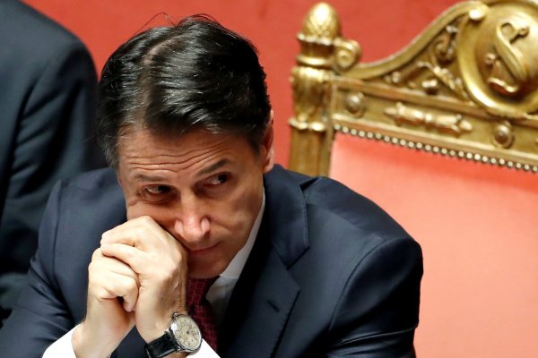 Primer ministro italiano presentará hoy su dimisión ante el jefe del Estado