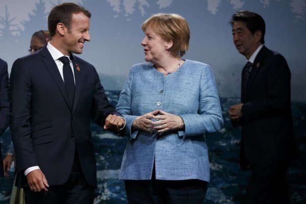 Merkel se opone a amenaza de Macron a Mercosur por Amazonía