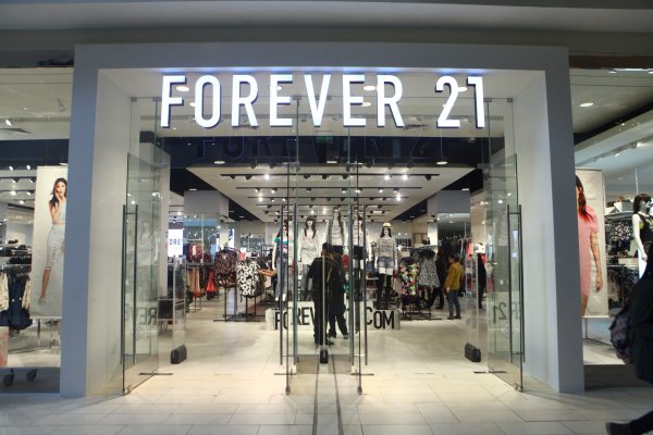 Forever 21 se estaría preparando para declararse en quiebra, según Bloomberg