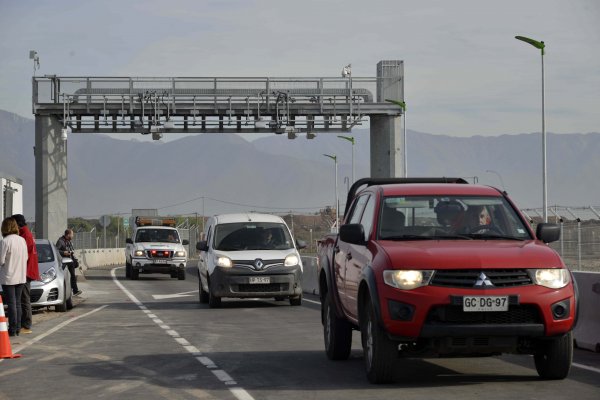 <p>MOP inaugura nuevo acceso vial al aeropuerto de Santiago</p>