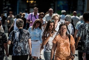 Expertos analizaron magnitud e impacto del cáncer en Chile