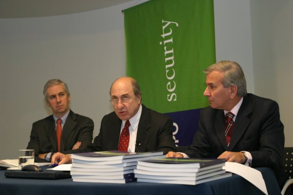 Grupo Security cita a junta de accionistas para aumentar capital por hasta $ 100.000 millones