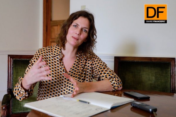<p>Ahora en DF: Carolina Torrealba y la hoja de ruta del ministerio de Ciencia</p>