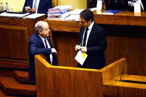 Monckeberg llama a avanzar con sala cuna y no a entramparse en quién gestionará el beneficio