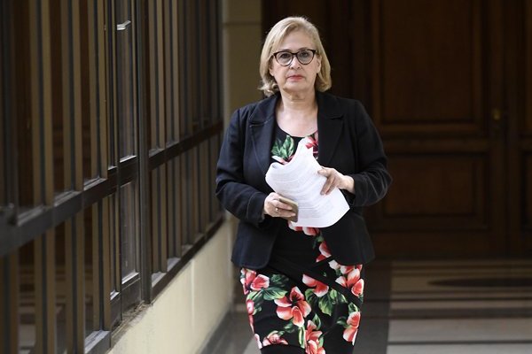 Sala cuna: tramitación del proyecto avanza a paso lento en el Senado