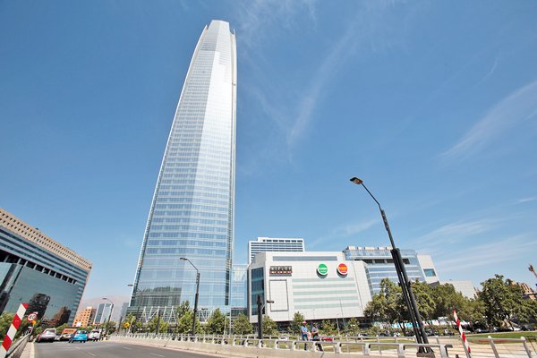 Cencosud lanza programa de recompra de bonos