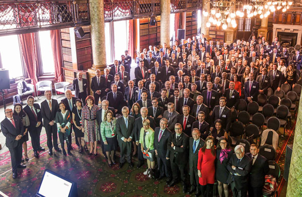 Empresas familiares y negocio de infraestructura cerraron última jornada de Chile Day