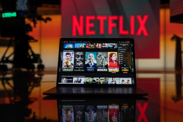Netflix borra todas las ganancias de 2019 por auge de la competencia