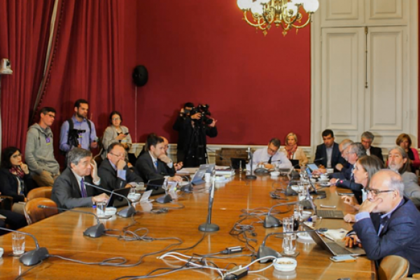 Impuestos: etapa de audiencias en el Senado se extendería durante todo el próximo mes