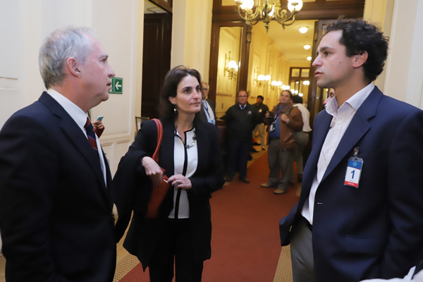 Comisión de Hacienda iniciará votación de reforma previsional el 8 de octubre