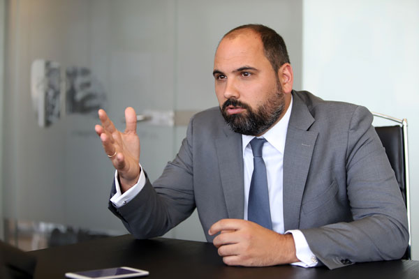 Experto en transformación digital: “Chile necesita apresurarse en crear una red blockchain para nuevos servicios”