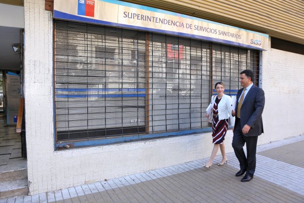 Los detalles del extenso documento que presentó Essal para evitar fin de su concesión en Osorno