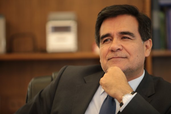 Reforma tributaria: director del SII hace férrea defensa de la boleta electrónica
