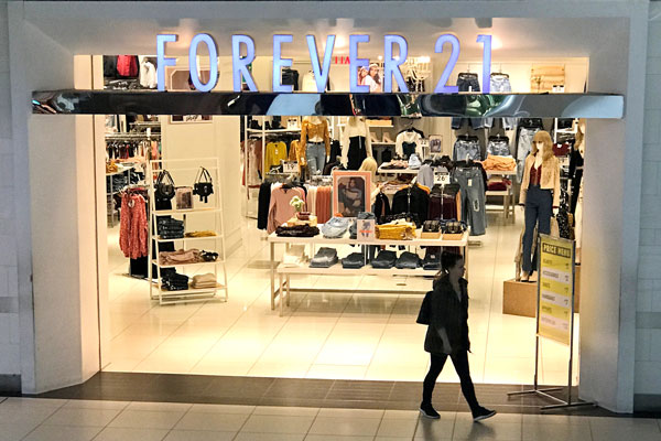 Forever 21 se declara en quiebra y se suma a la lista de minoristas que bajan la cortina