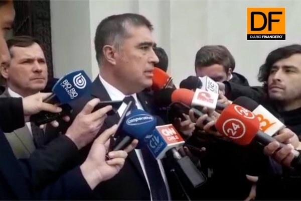 <p>Ahora en DF: Diputado Desbordes se refiere al proyecto de Presupuesto</p>