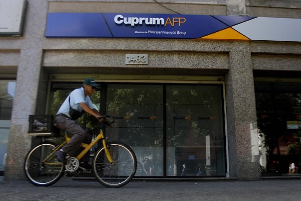 Profesora de Antofagasta pide hacerse parte en caso por retiros previsionales ante el TC