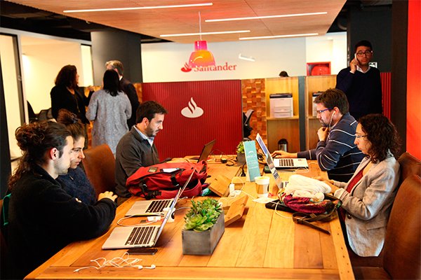 Work/Café de Santander: ingresos superan a sucursales tradicionales y modelo se exporta a EEUU