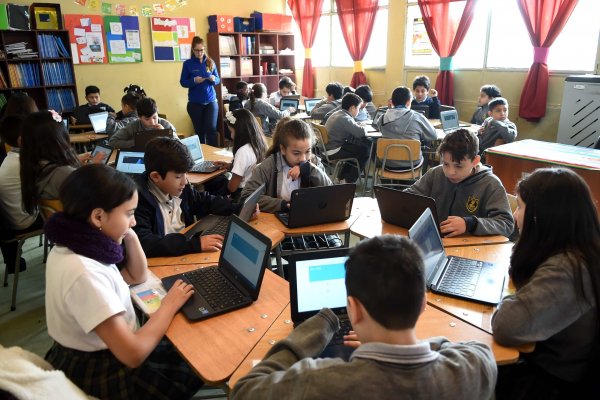 Zoom a los ministerios: Educación y Ciencia liderarán alzas del gasto en personal en 2020