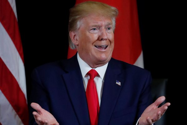 Trump confirma que viene a APEC y que firmará en Chile acuerdo con China