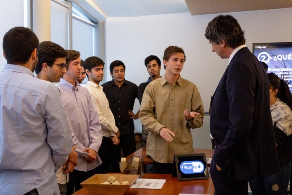 Estudiantes UC crean emprendimientos tecnológicos para mitigar el cambio climático