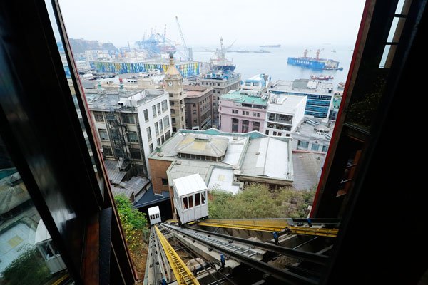 Contraloría investigará licitación de ascensores de Valparaíso