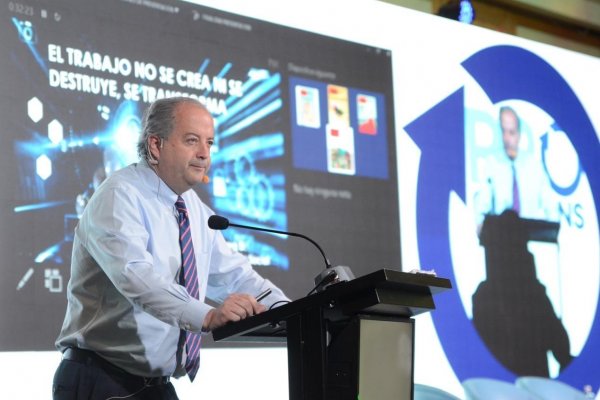 Monckeberg y el proyecto de 40 horas: "El apoyo ha ido cayendo"