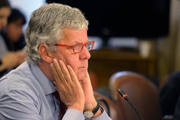 Eyzaguirre propone bajar impuesto a empresas para impulsar la inversión