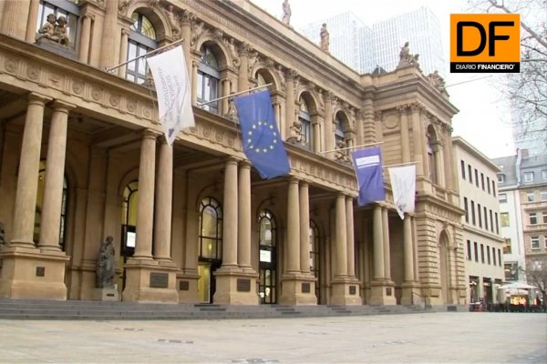 <p>Ahora en DF: Entran en vigor los aranceles de EEUU a productos agrícolas de la UE</p>