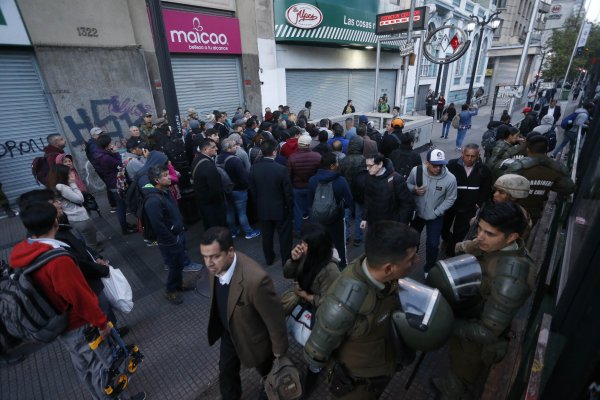 Metro informa cierre de otras tres estaciones en Línea 1 por disturbios