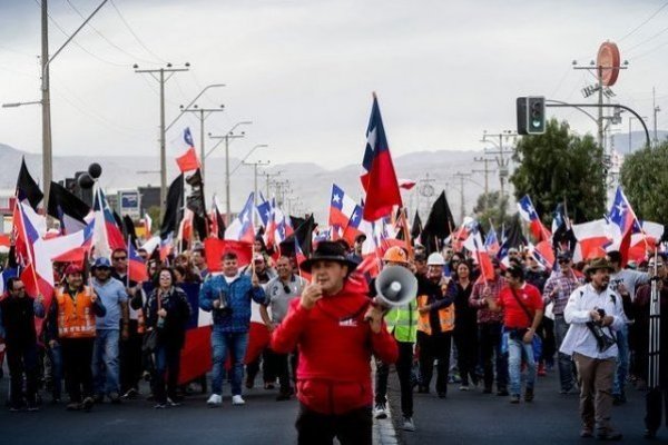 Encuesta Ipsos: Chilenos creen que este es el inicio de un largo proceso de cambios