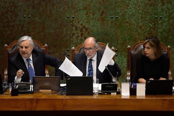 Cámara de Diputados aprueba idea de legislar del proyecto de 40 horas de Camila Vallejo