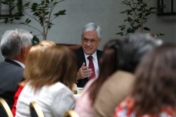 Piñera anuncia nueva medida en pensiones: cotización llegará a 15% y un punto será para financiar seguros solidarios