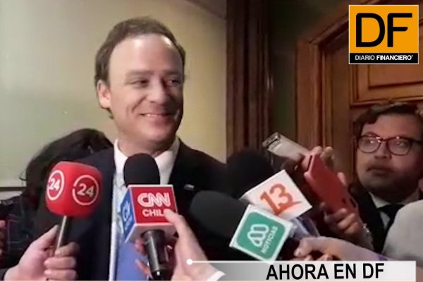 <p>Ahora en DF: Ministro Felipe Ward se refiere a las indicaciones sobre pensiones y polémica sobre su nombramiento</p>