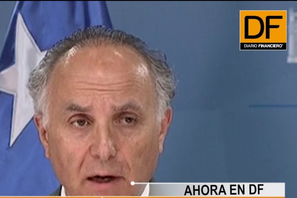 <p>Ahora en DF: Canciller asegura que la APEC se podía realizar, pero suspenderla fue la "señal política" que Piñera quiso dar</p>