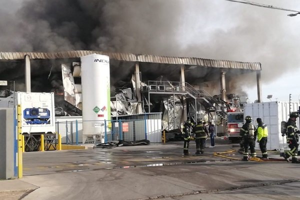 Incendio afectó instalaciones de Global Protein en Pudahuel
