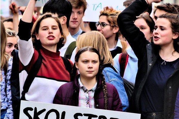 Greta Thunberg envió mensaje a Chile y pidió ayuda para llegar a Cop25 en Madrid