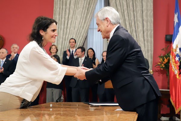 Nueva ministra del Trabajo: Estamos negociado con la oposición para pagar mejores pensiones desde el 1 de enero