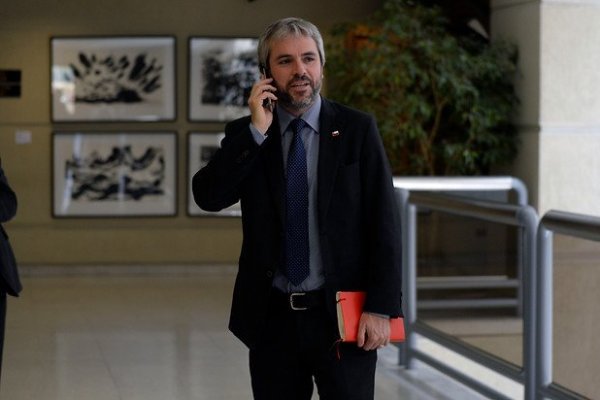 Reforma de pensiones: gobierno dividiría proyecto si logra acuerdo con la oposición