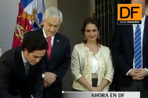 <p>Ahora en DF: Piñera firma proyecto de ingreso mínimo</p>