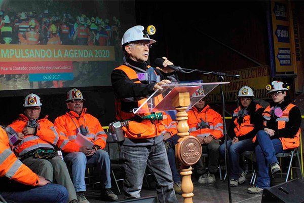 <p>Nelson Pizarro sale al paso de acusaciones y dice que no ha ejercido influencia para favorecer alguna empresa en particular</p>
